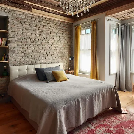 Casa vacanze Golden Horn Views From The Saffron House In Old